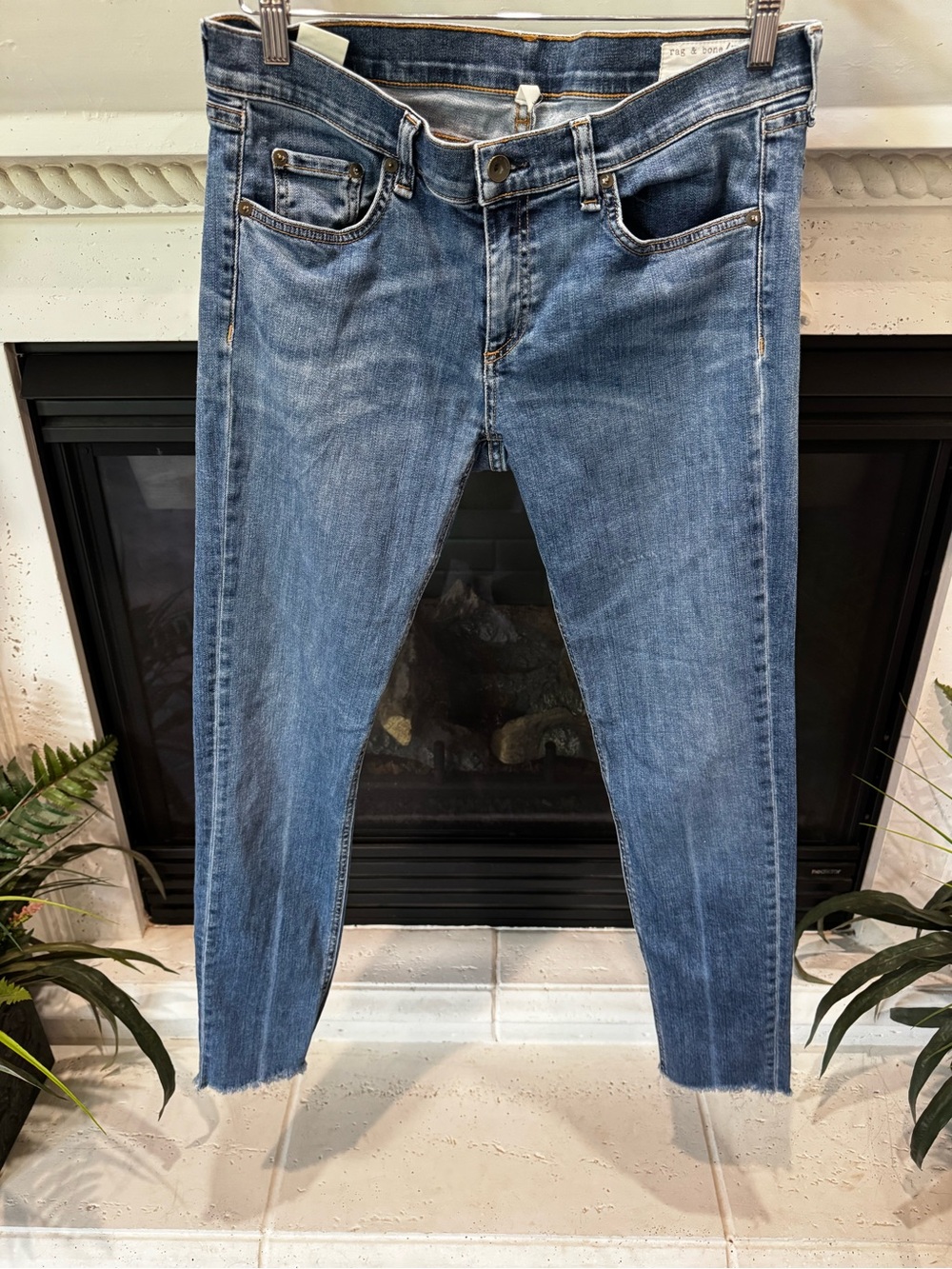 rag & bone DRE KEIKO Wash Blue Cropped Ankle Jeans - EUC
